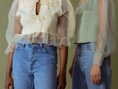 Welche Jeans sind im Trend 2025 Diese Denim Modelle werden im neuen Jahr getragen