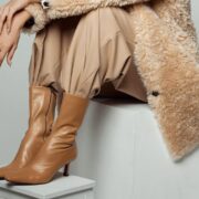 Outfit mit Stiefeln kombinieren