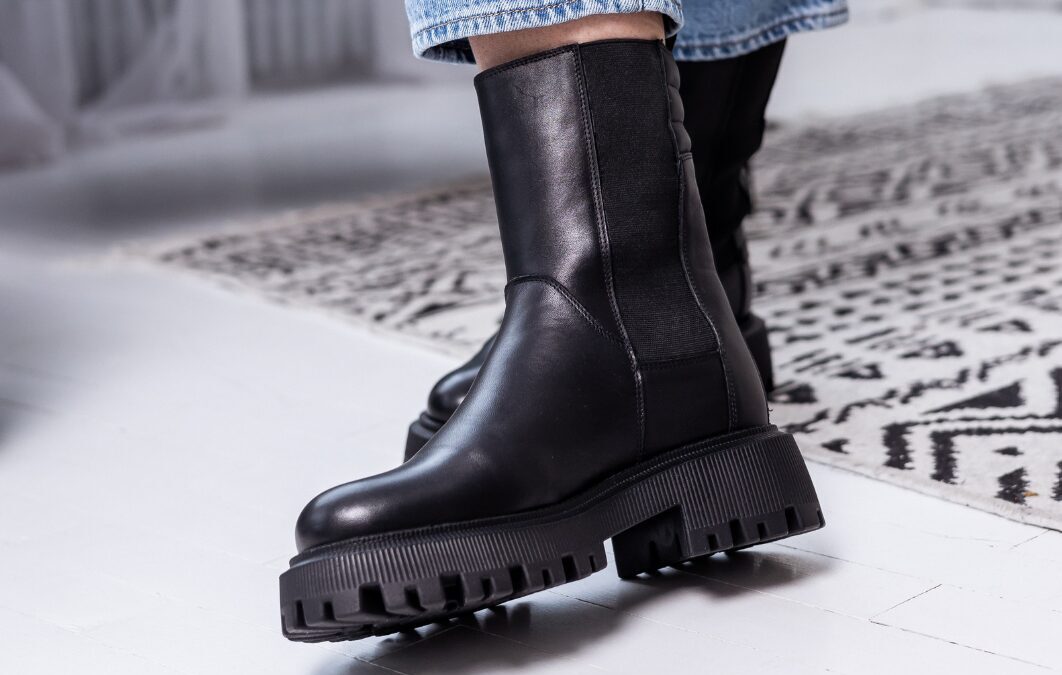 wie trägt man Chelsea boots