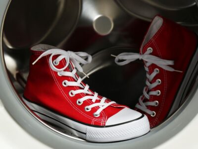 Schuhe in der Waschmaschine waschen Tipps und Tricks für saubere und gepflegte Sneaker
