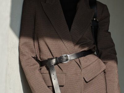 Blazer mit Gürtel So stylen Sie das Fashion-Statement für jede Silhouette