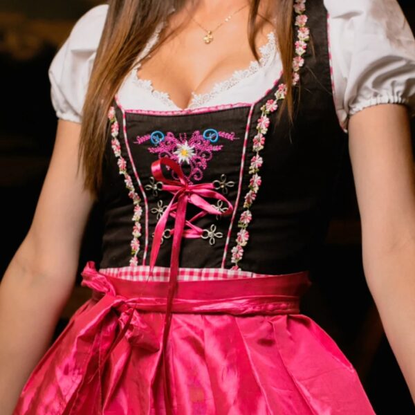 Schuhe zum Dirndl Warum der Absatz endlich zweitrangig ist auf dem Oktoberfest